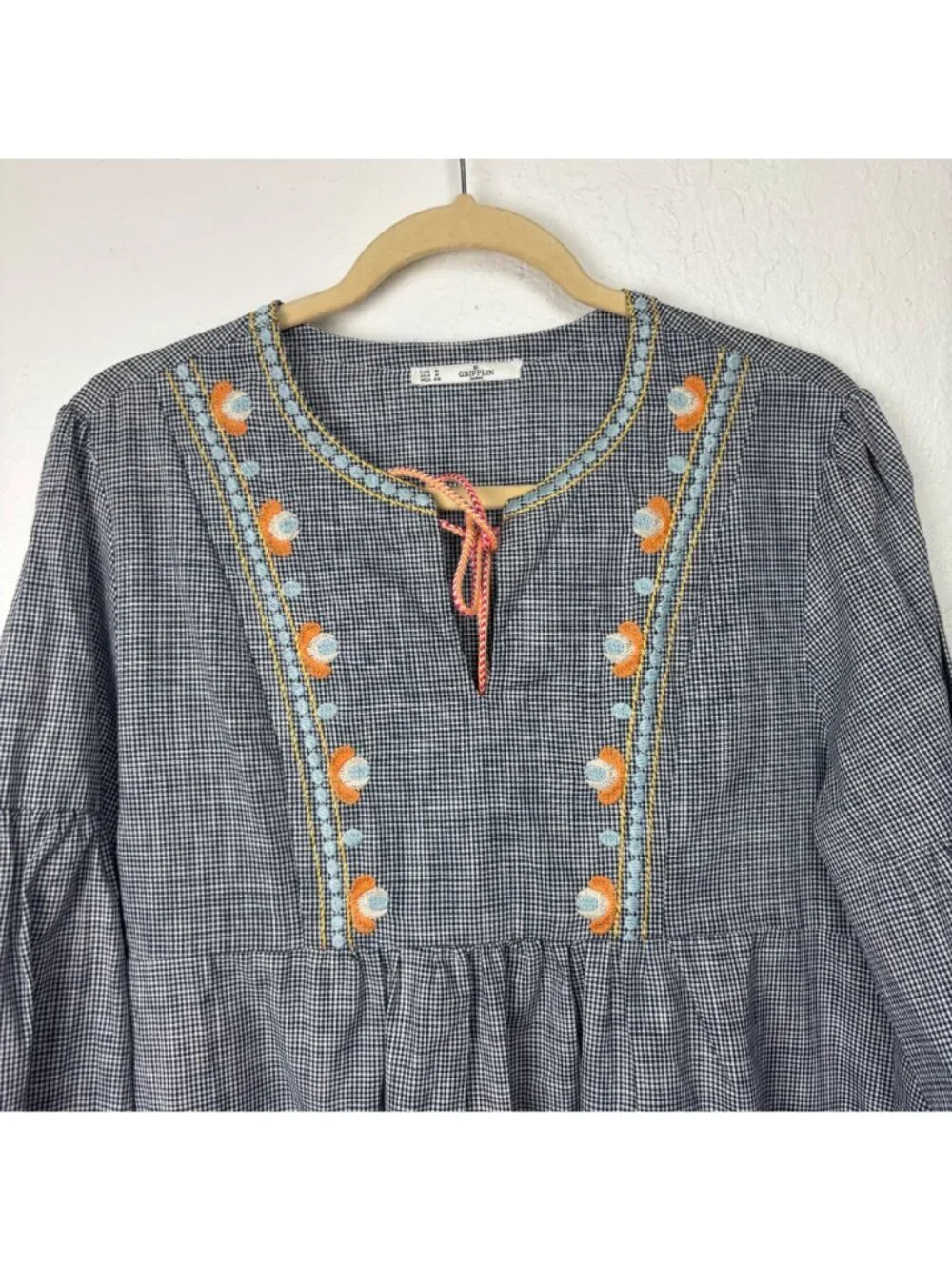 ✨3/$30 Grifflin Paris M Gingham Long Sleeve Embroidered Cotton Dress Cottagecore - Picture 2 of 5